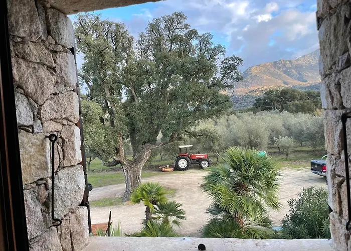 호텔 Domaine Du Reginu 4*