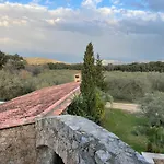 Domaine Du Reginu Hotel