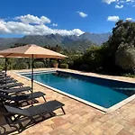 Domaine Du Reginu 4*