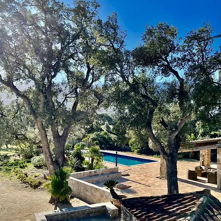 Hotell Domaine Du Reginu