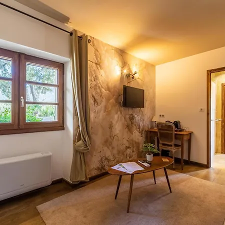 Otel Domaine Du Reginu Santa-Reparata-di-Balagna