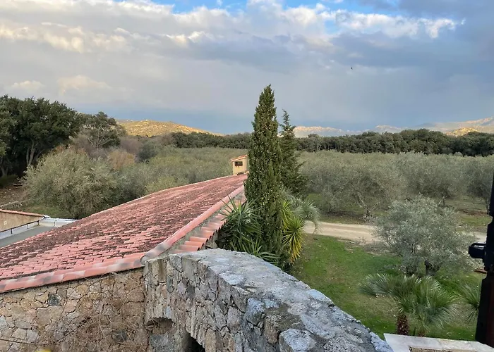 Domaine Du Reginu Hotel