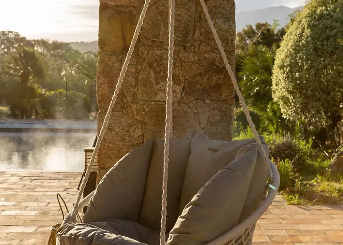 Hotel Domaine Du Reginu