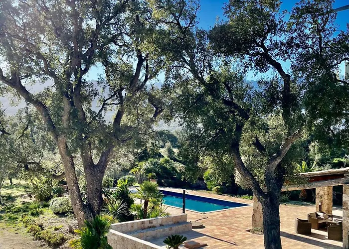 Hotel Domaine Du Reginu