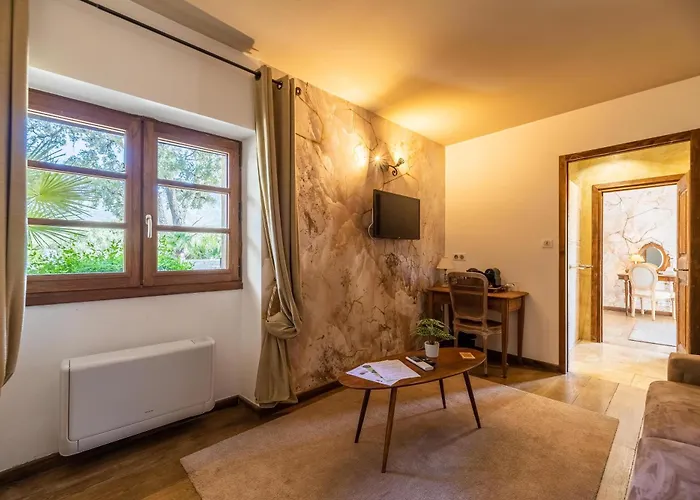 Hotel Domaine Du Reginu Santa-Reparata-di-Balagna